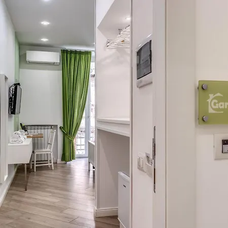 Casa Galu' فندق مبيت وإفطار نابولي