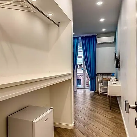 Casa Galu' 3* ナポリ